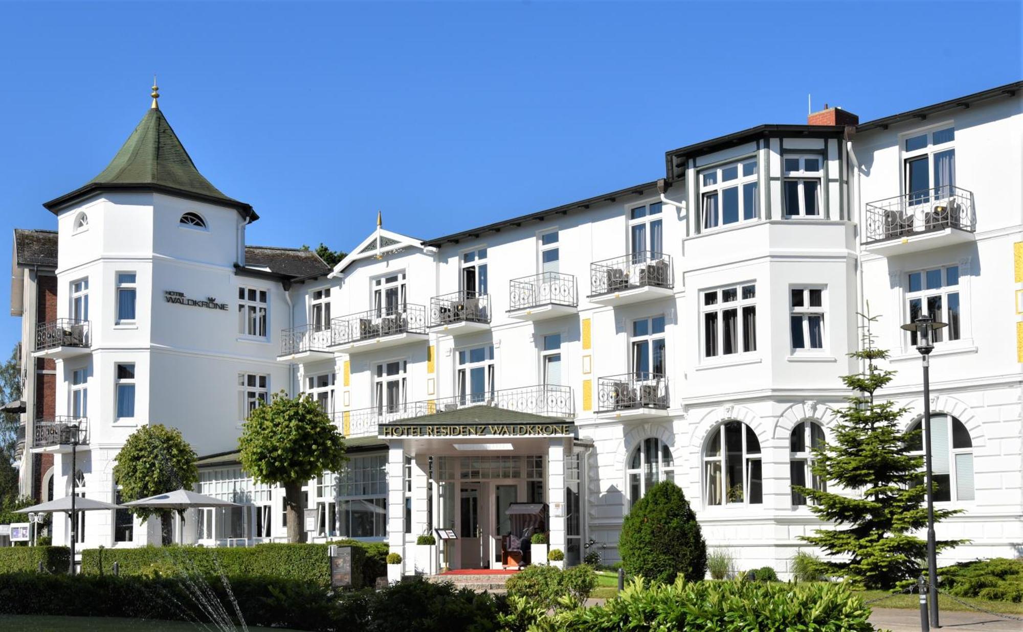 Hotel Residenz Waldkrone Ostseebad Kühlungsborn Extérieur photo
